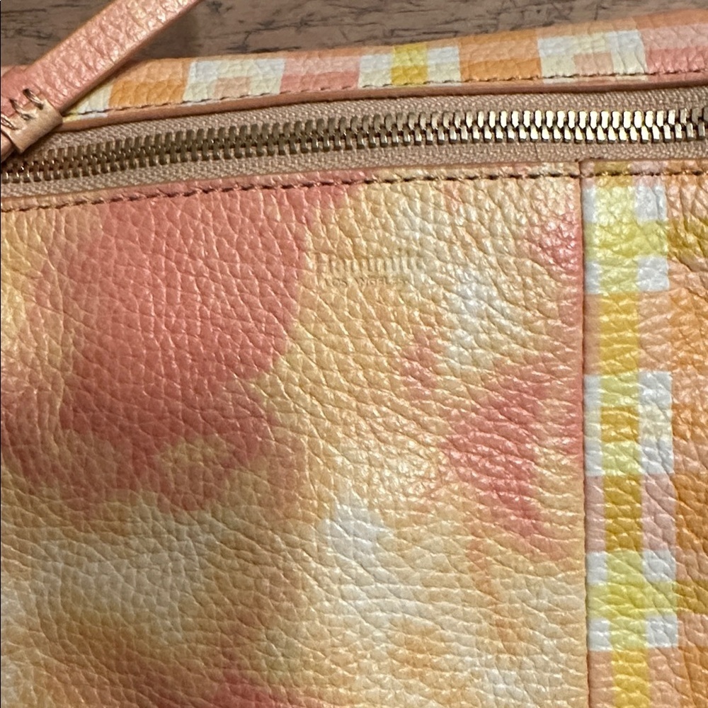 Hammitt Dillon Marigold Mango purse - Picture 3 of 15